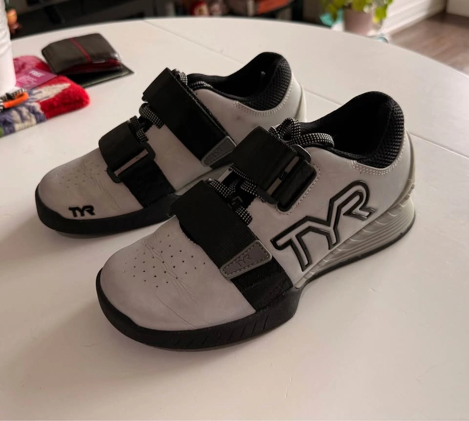 TYR L-1 Lifter Weightlifting Shoes Size 6 - photo 3