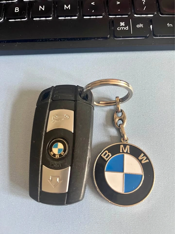 BMW Key Fob and Keychain