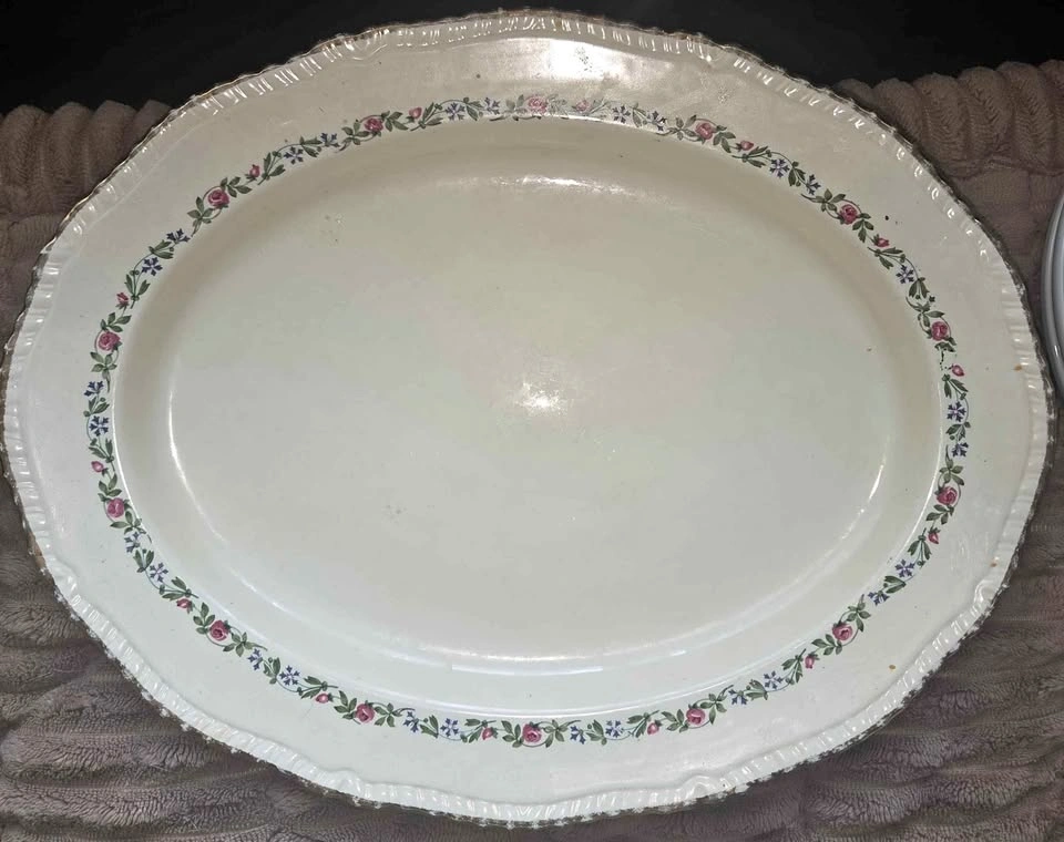Vintage Ridgway Rose Garland Platter: England, Gold Rope Edge