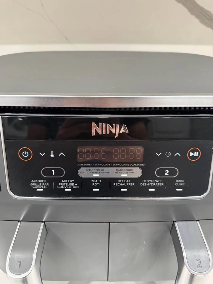Ninja Foodi 2-Basket Air Fryer with 6 Cooking Functions, 8 Qt - photo 4