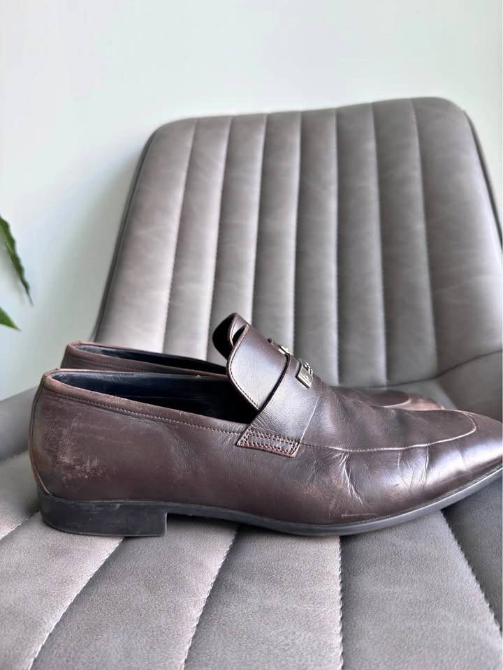 Men’s Brown Leather Loafers – Size 9