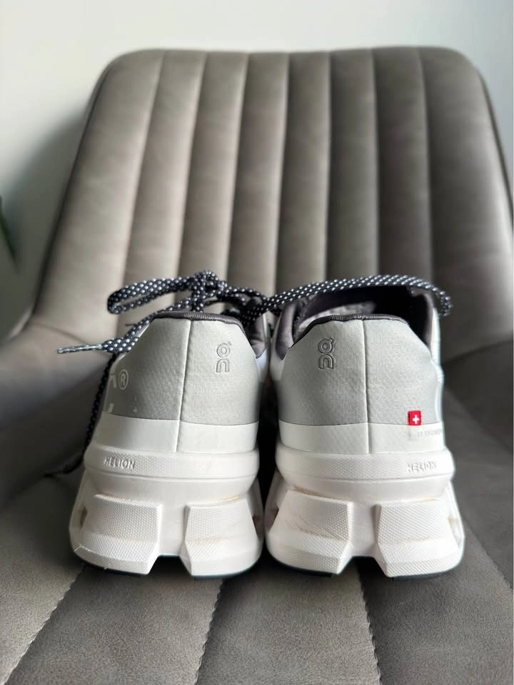 On Women's Cloudmonster 9 US - photo 4