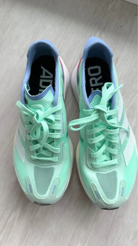 Women's Sneakers - photo 3