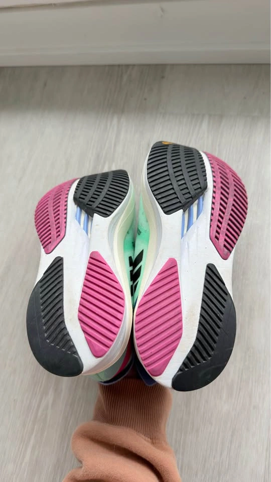 Women's Sneakers - photo 4