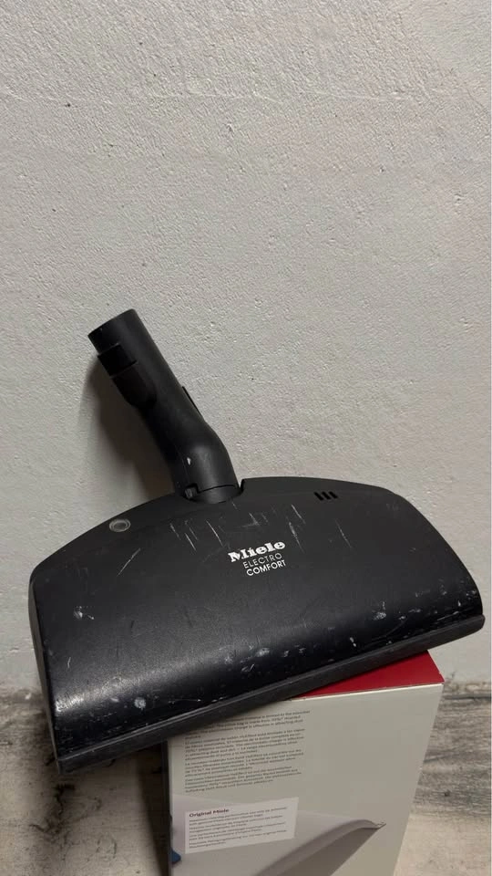 Attachable Universal Vacuum Cleaner Head - photo 2