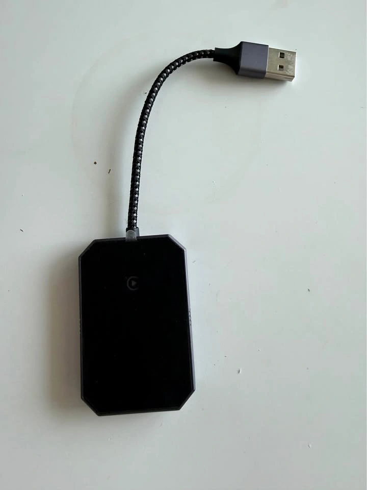 Wireless CarPlay Adapter