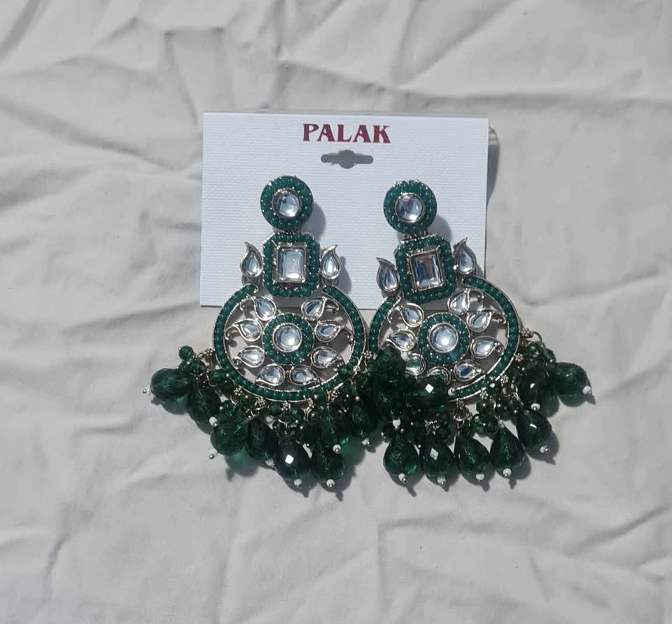 Traditional Kundan & Bead Chandbali Statement Earrings - photo 2