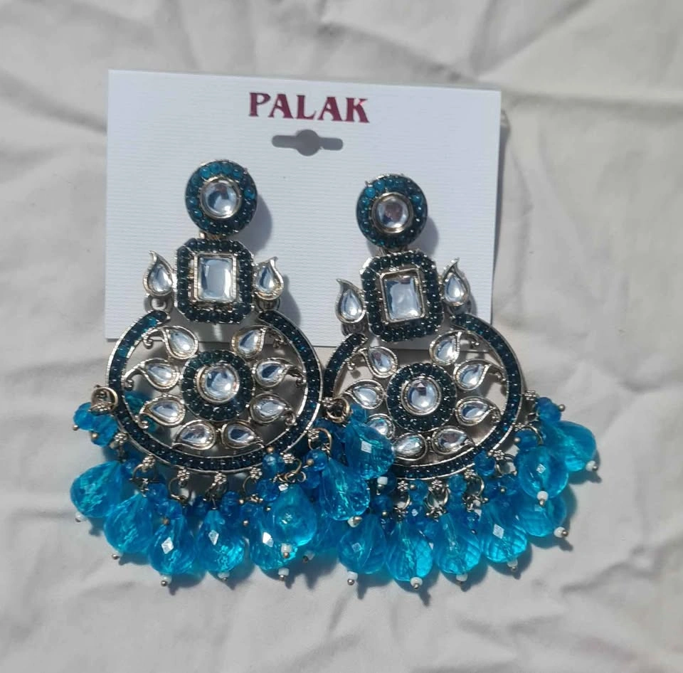 Traditional Kundan & Bead Chandbali Statement Earrings - photo 4