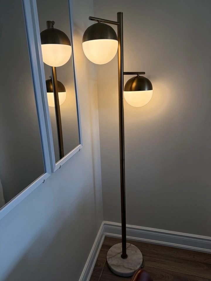 Structube LEMPA Lamp – Modern Floor Lamp - photo 2