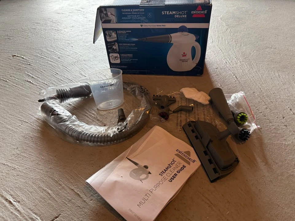 Bissel steam shot deluxe handheld steam cleaner- complete set - photo 2