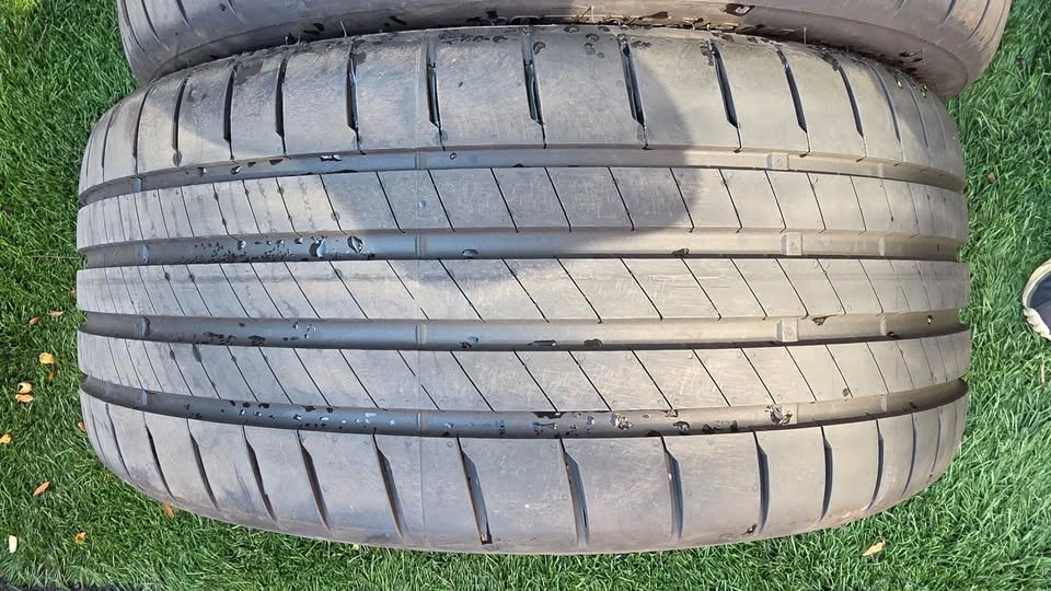 235/35/19 Bridgestone Potenza S005 Summer Tires - photo 5