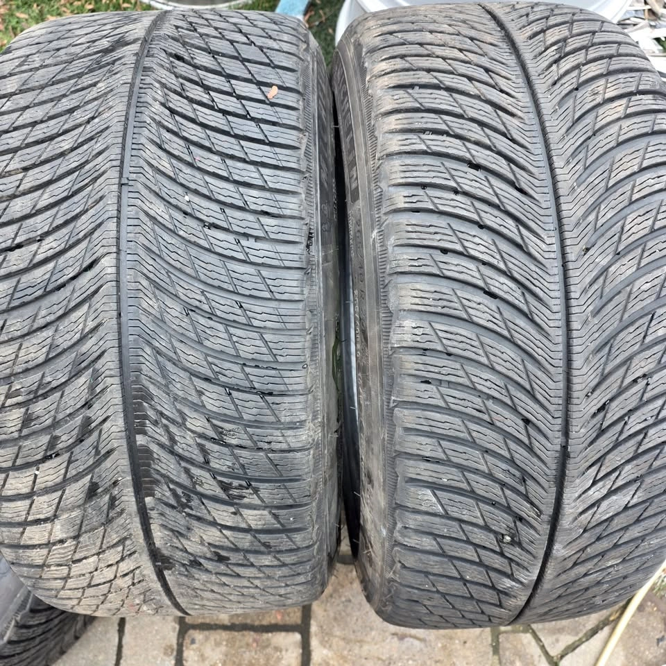 265/40/20 and 295/35/20 Michelin Pilot Alpin 5 Winter Tires - photo 4