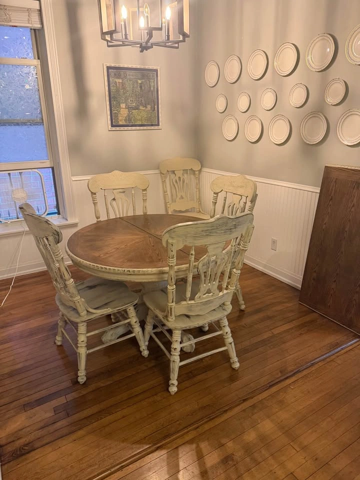 Dining room table and chairs - photo 5