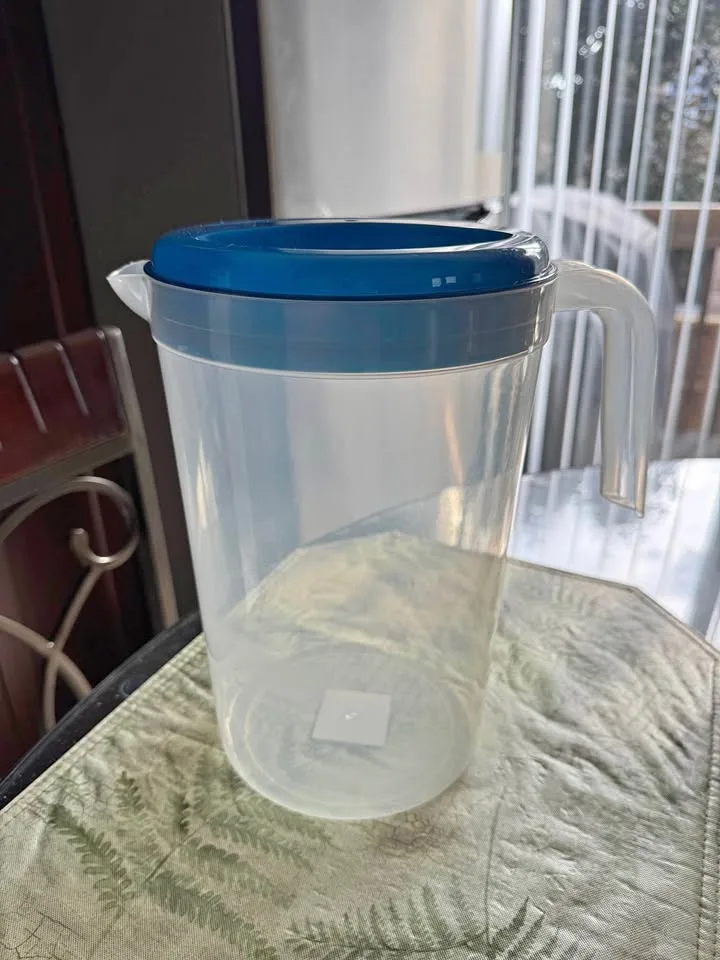 2 Piece Jugs thumbnail