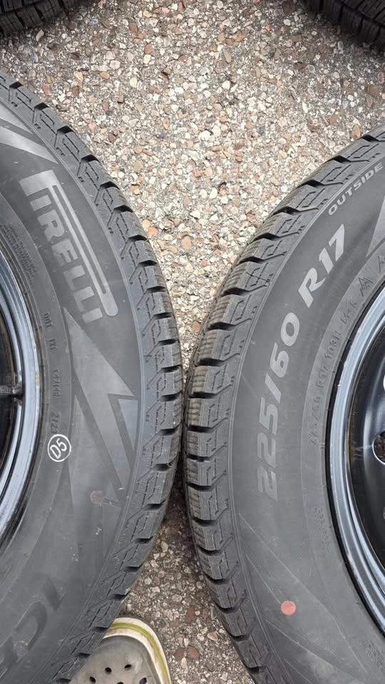 225/60/17 winter tires with Steel rims 5x114.3 - photo 3