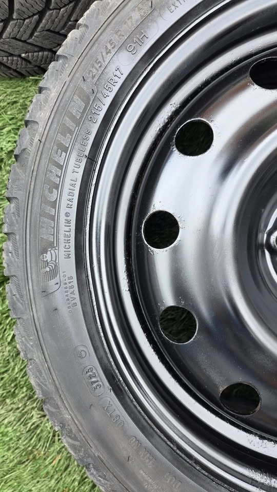 215/45/17 Michelin winter tires with steel rims 5x100 - photo 3