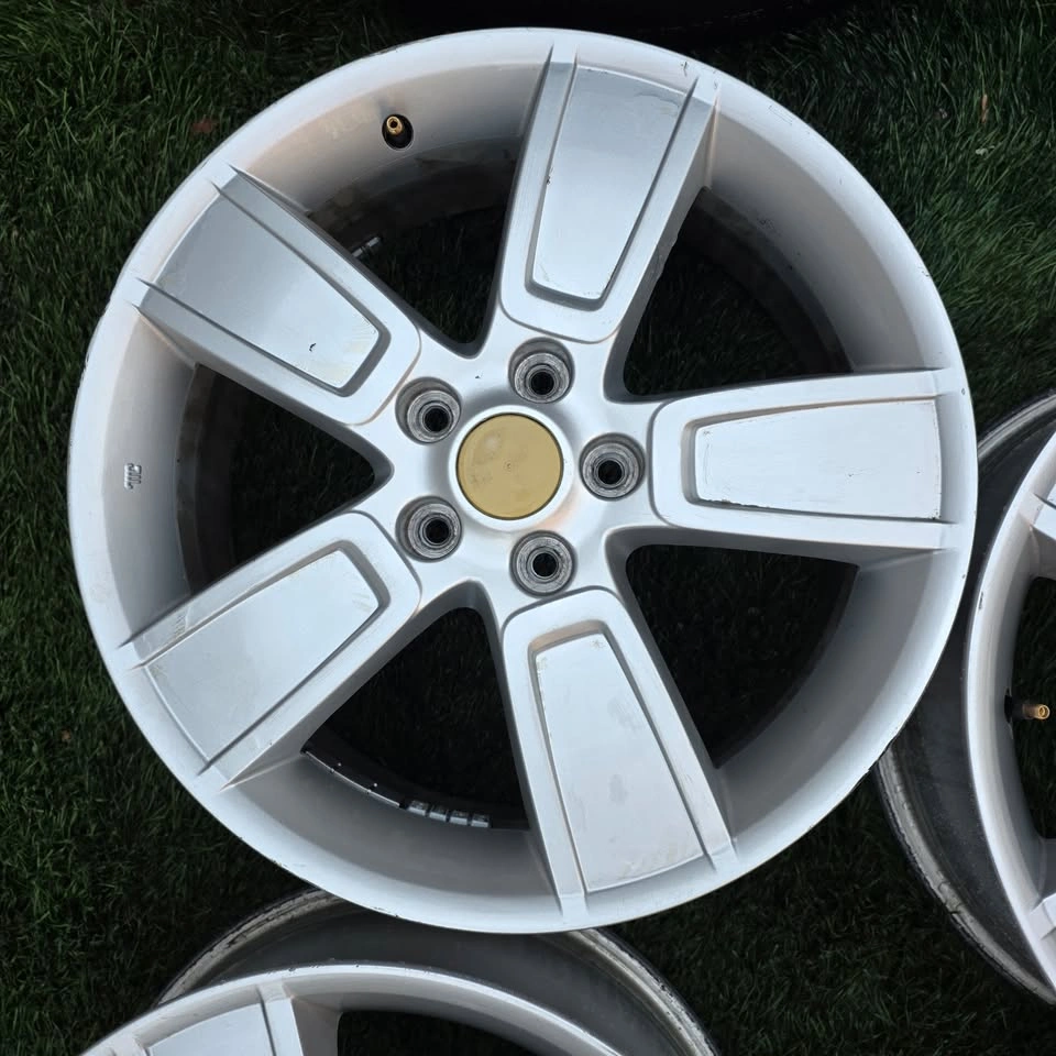 18 inch Kia OEM alloy rims 5x114.3 - photo 4