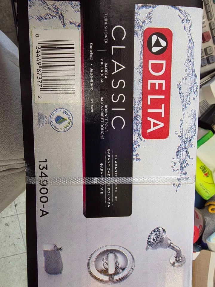 Delta Classic Tub & Shower Faucet Chrome Finish - photo 3