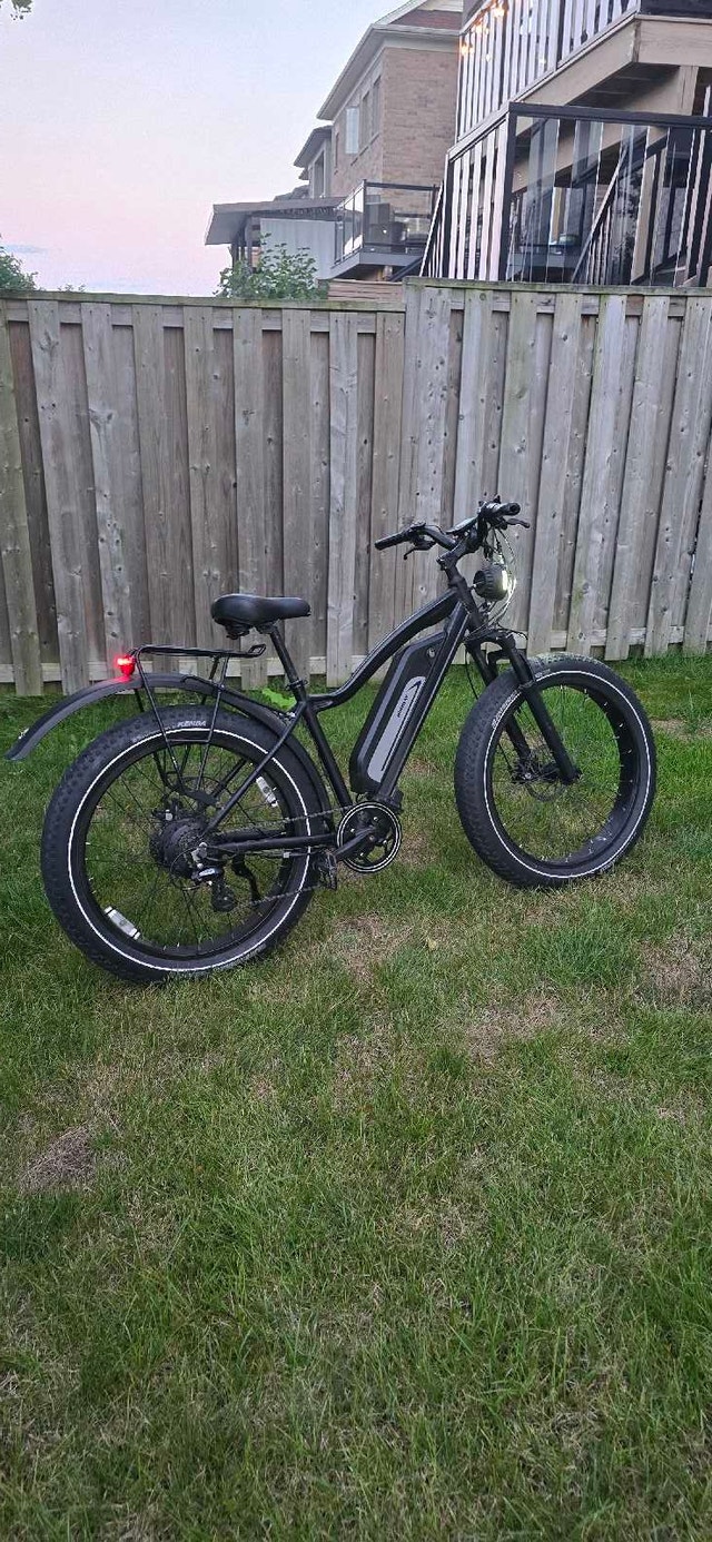 Himiway Cruiser Long-Range Fat Tire Electric Bike - photo 2