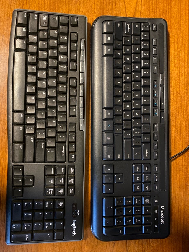 monitors and keyboards - photo 3