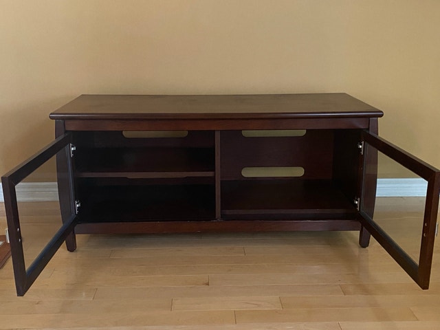 Wood TV Stand - photo 2