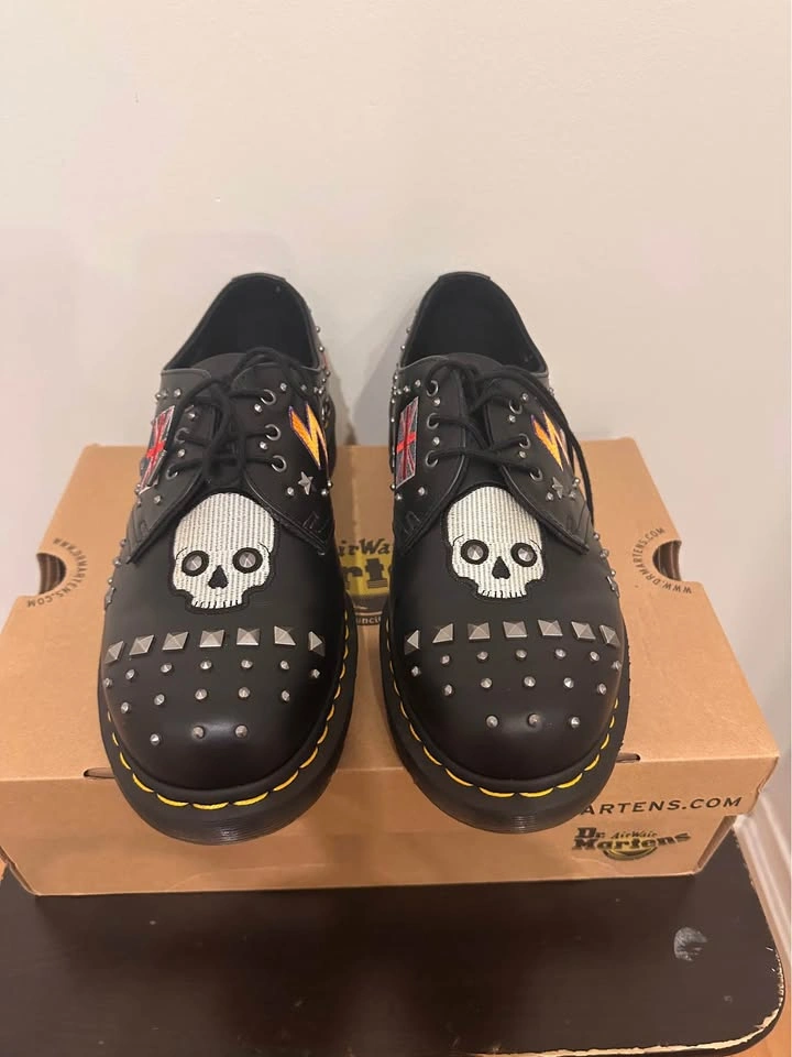 Dr. Martens 1461 Rock & Roll Studded Shoes Size 10 - photo 2