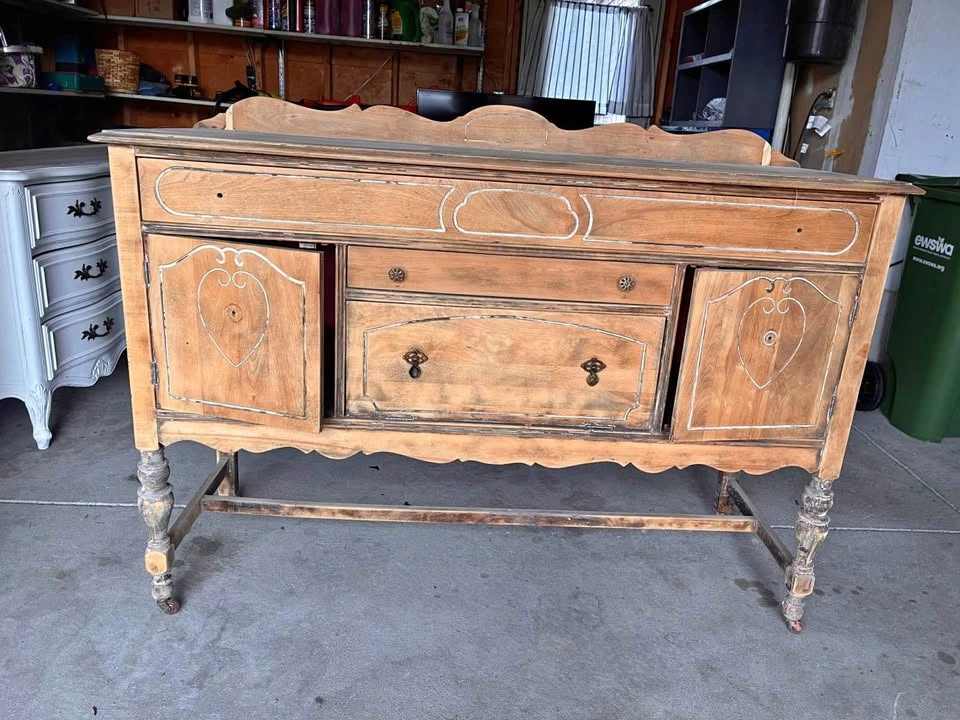 Buffet / Sideboard