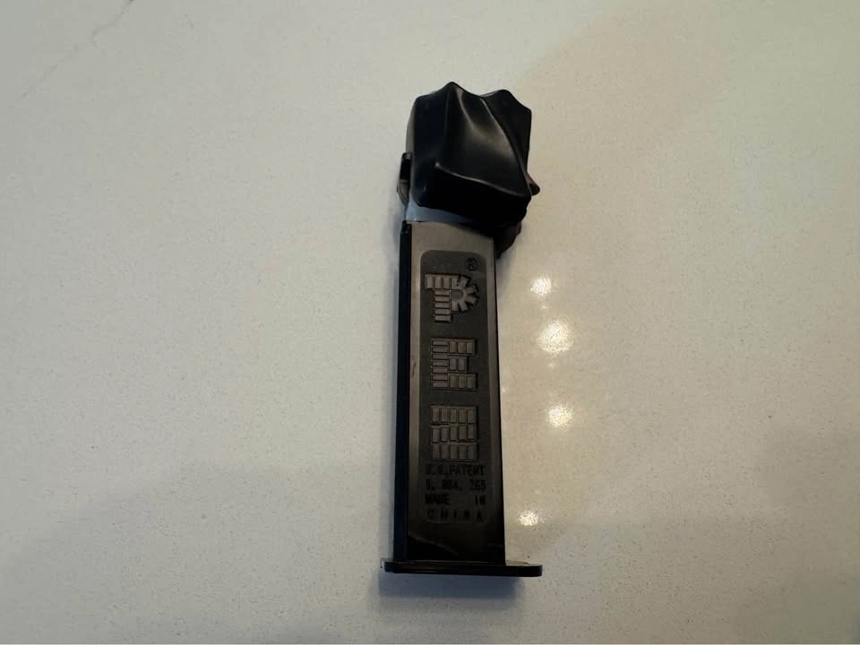 Star Wars PEZ Darth Maul Dispenser - photo 3