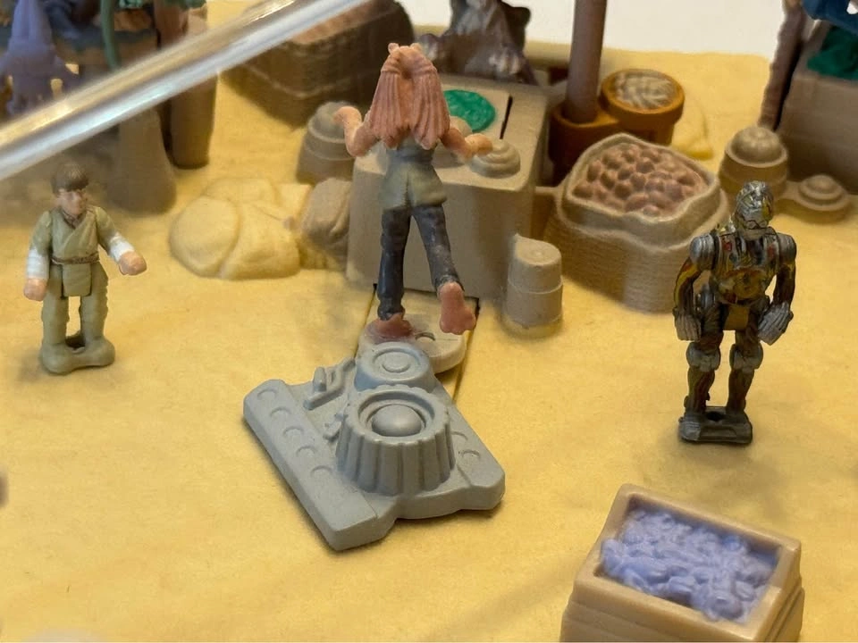 Star Wars Episode I Mos Espa Market Action Fleet Playset 1998 - photo 2