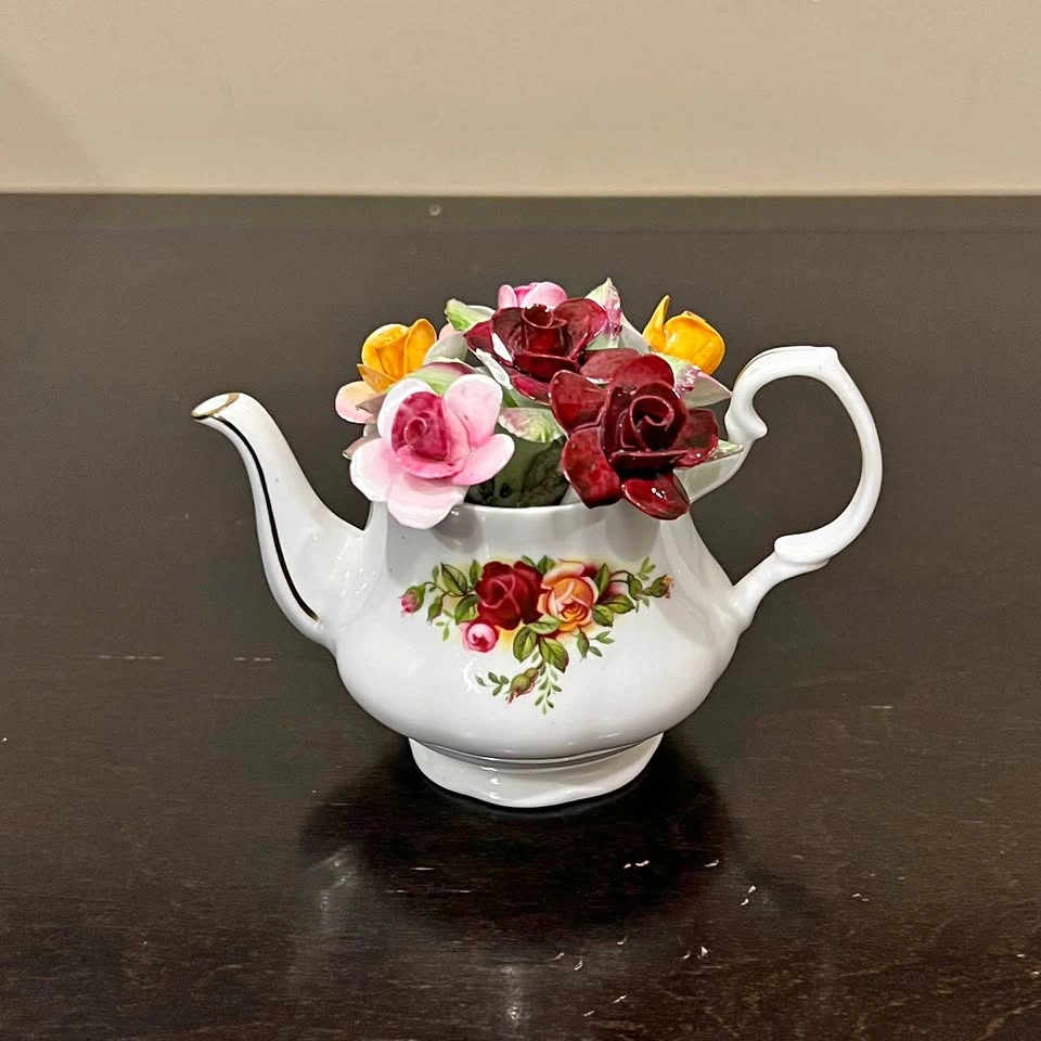 Vintage Royal Albert Old Country Roses Miniature Teapot