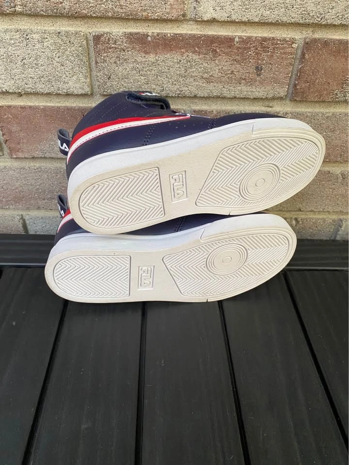 Fila Vulc 13 Mid Top Sneakers size 1 youth boy kids - photo 3