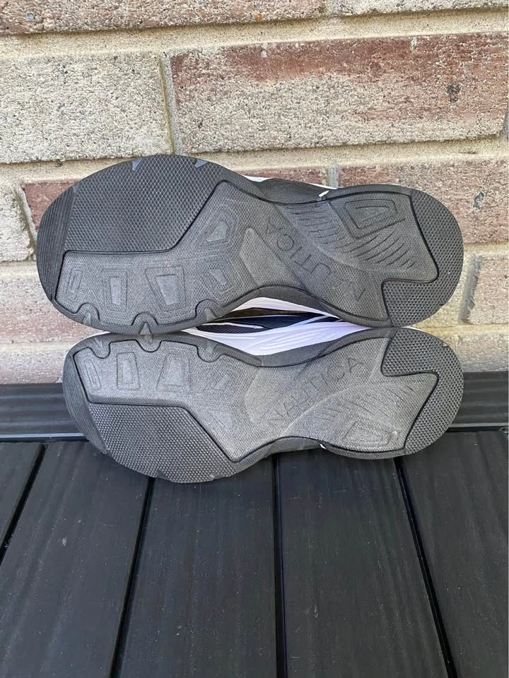 Nautica Marco Y Sneakers kids size 2 boy - photo 3