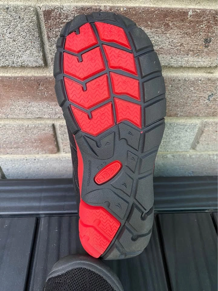 KEEN CNX Black and Red Athletic Shoes - photo 3