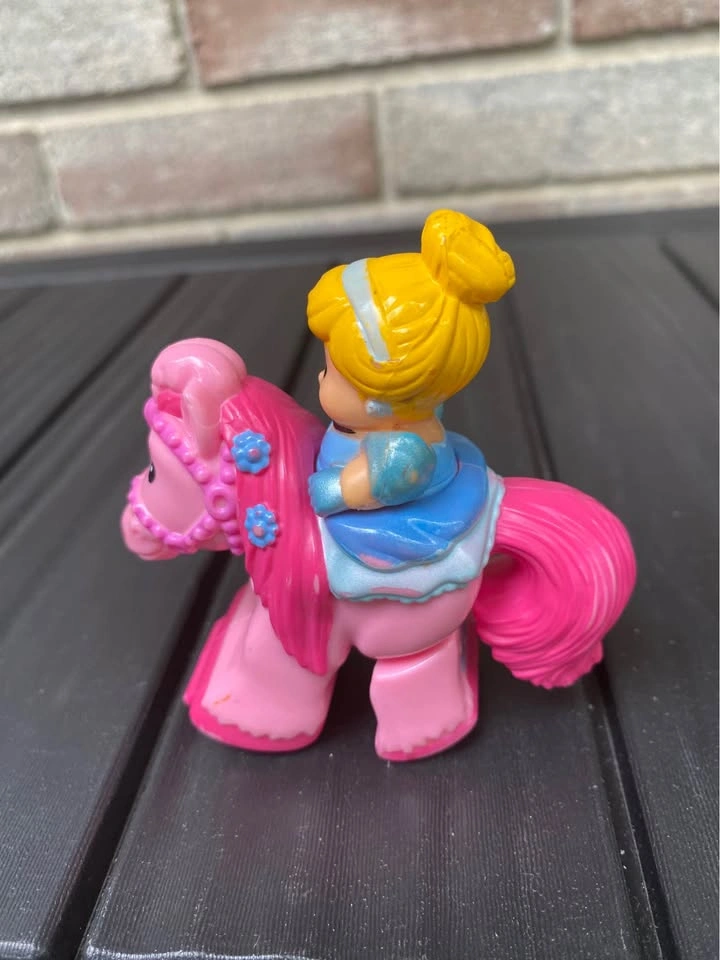 Fisher-Price Little People Disney Princess Cinderella & Klip Klo - photo 3
