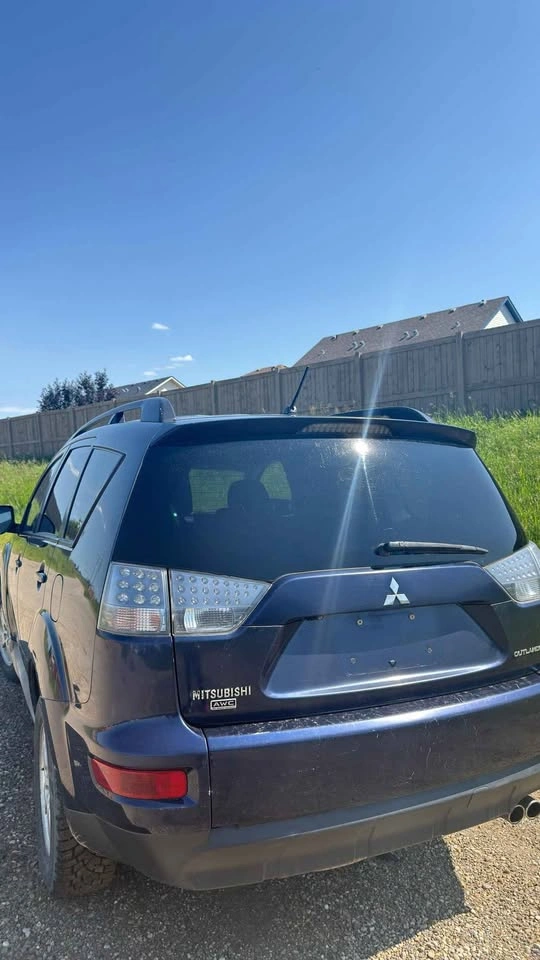 2012 Mitsubishi Outlander AWC 3.0L V6 - photo 3