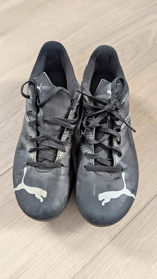Puma Ultra Play FG/AG Soccer Cleats - Black/White