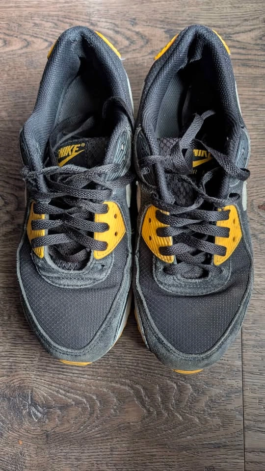 Nike Air Max 90 - Black/Yellow/Grey