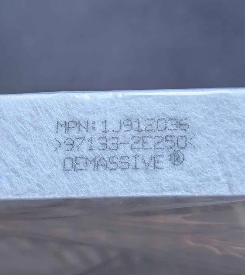 Car Activated Carbon Pollen Cabin Air Filter 97133-2E260 - photo 3