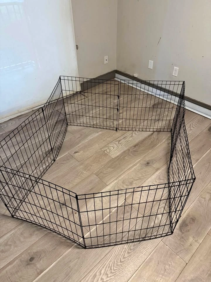 Foldable Metal Dog Playpen / Exercise Pen (8 Panels, Black)