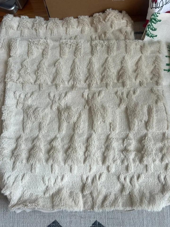 Christmas Decorative Pillowcases (Set of 4) - photo 2