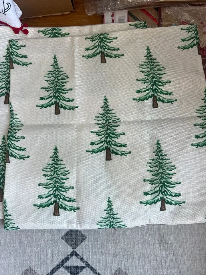 Christmas Decorative Pillowcases (Set of 4) - photo 3