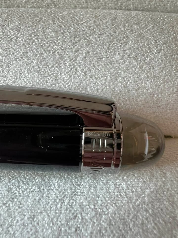 Authentic Montblanc StarWalker Midnight Black Ballpoint Pen 1056 - photo 3