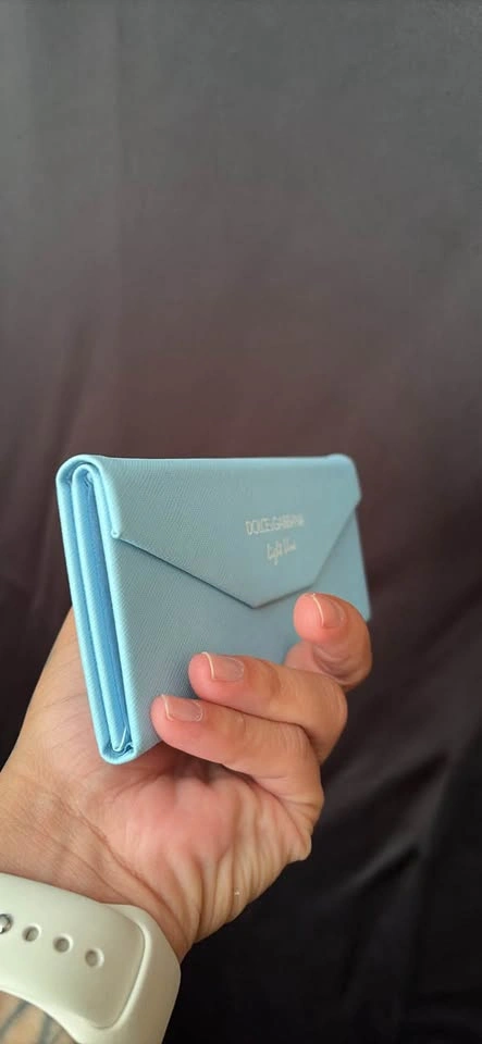 Dolce & Gabbana Light Blue Travel Wallet - photo 3