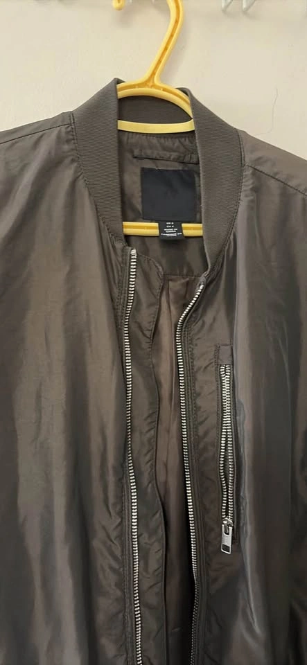 H&M Bomber Jacket - photo 3