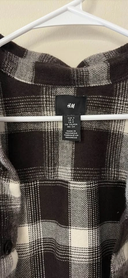 H&M Plaid Flannel Shirt Jacket - photo 2