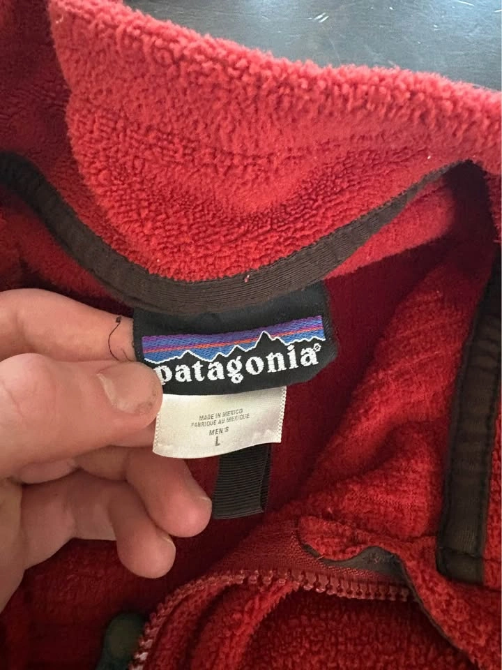 Patagonia men’s sweater - photo 2