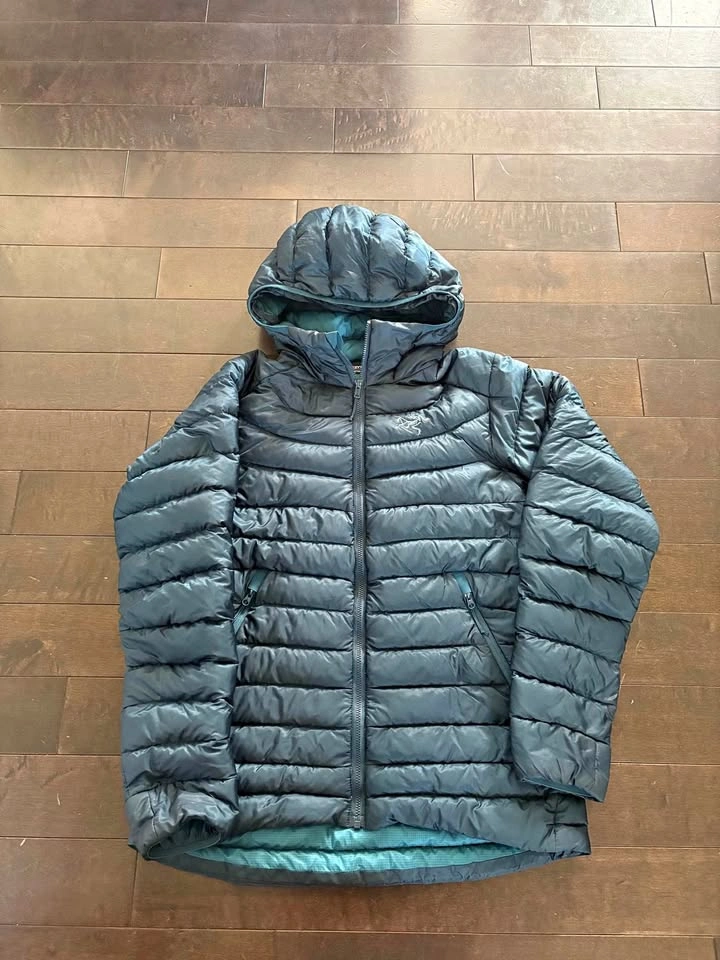 Arc’teryx jacket women’s