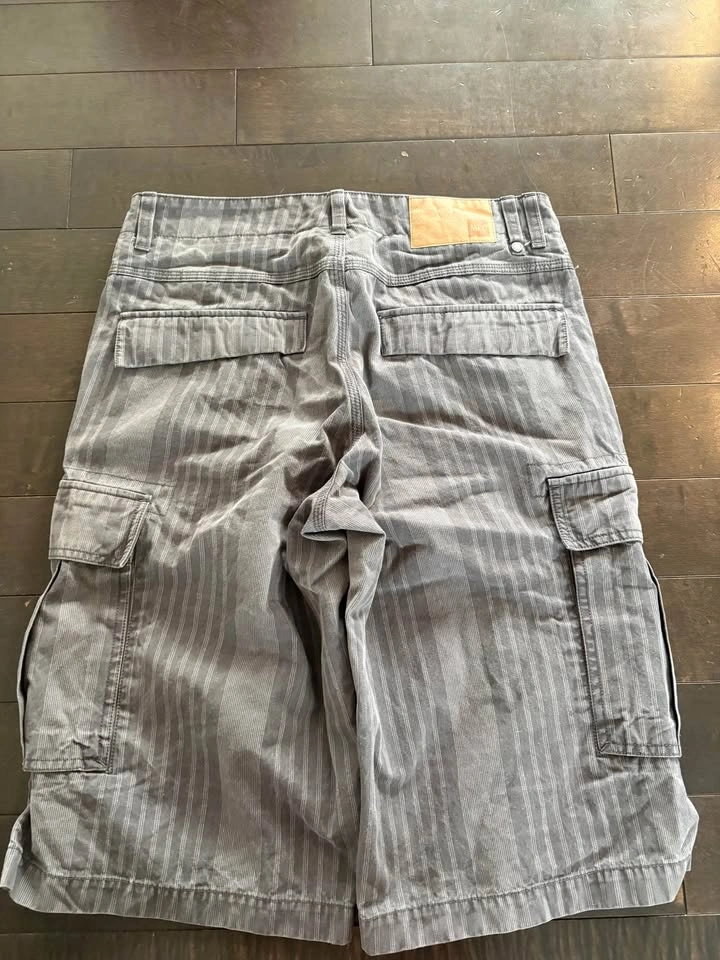MEC hiking cargo shorts - photo 2