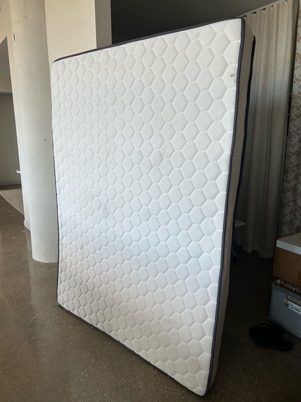 Queen Mattress - photo 2