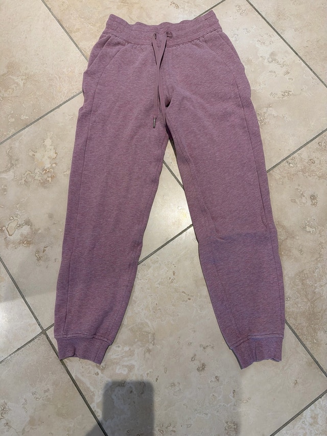 Pink Lululemon sweatpants size 2